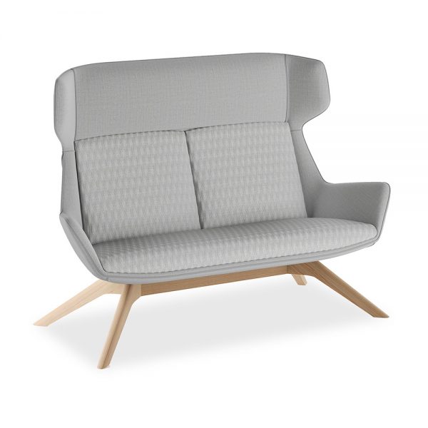 Aquila Wood High Back Lounge